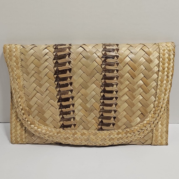 Handbags - Woven Straw Summer Clutch - Neutral Boho Envelope Handbag